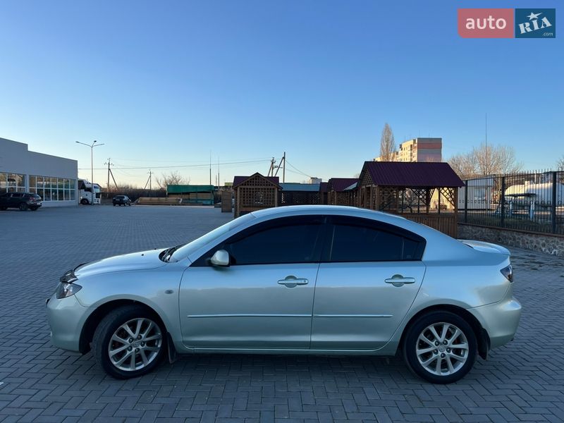 Седан Mazda 3 2008 в Первомайську
