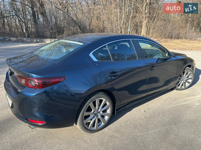 Седан Mazda 3 2019 в Полтаве