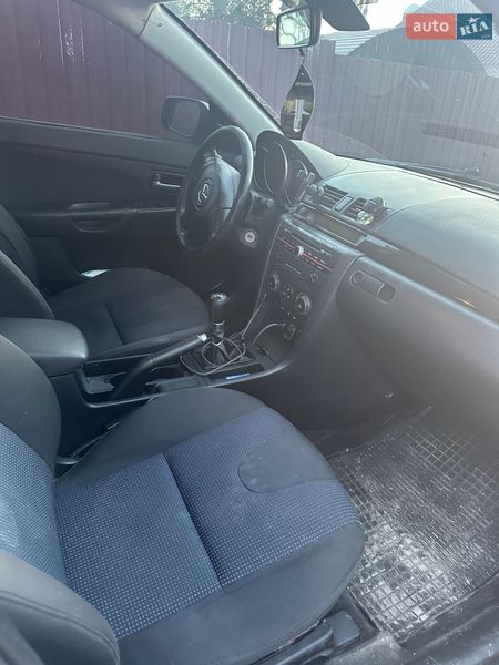 Хэтчбек Mazda 3 2004 в Харькове