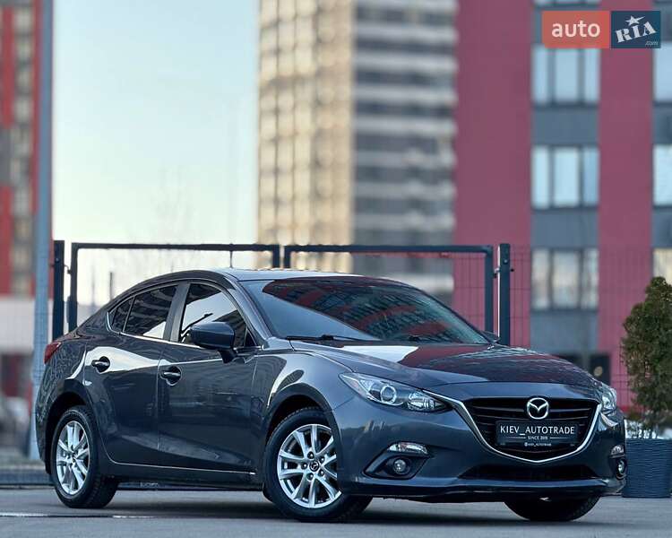 Mazda 3 2015