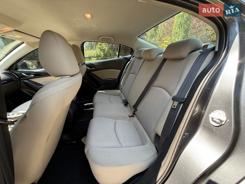 Седан Mazda 3 2015 в Києві фото 13 Седан Mazda 3 2015 в Києві