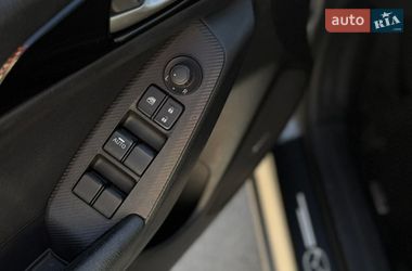 Седан Mazda 3 2015 в Днепре