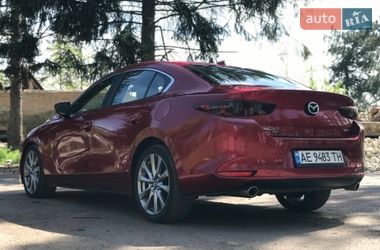 Седан Mazda 3 2019 в Кривому Розі