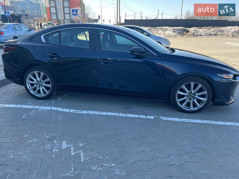 Седан Mazda 3 2020 в Києві