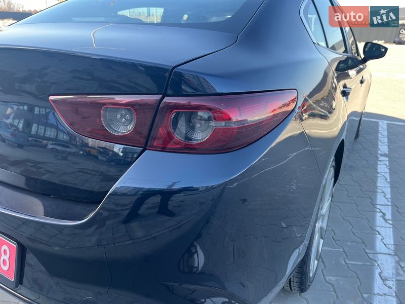 Седан Mazda 3 2020 в Києві