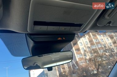 Седан Mazda 3 2020 в Києві