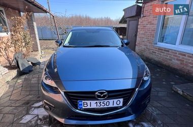 Седан Mazda 3 2015 в Полтаві