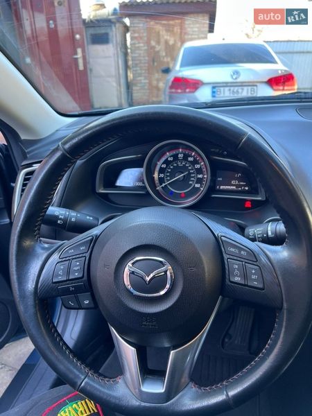 Седан Mazda 3 2015 в Полтаве