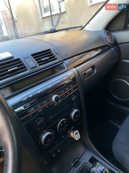 Седан Mazda 3 2007 в Новой Одессе