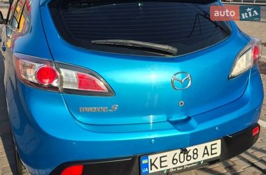 Хэтчбек Mazda 3 2011 в Днепре