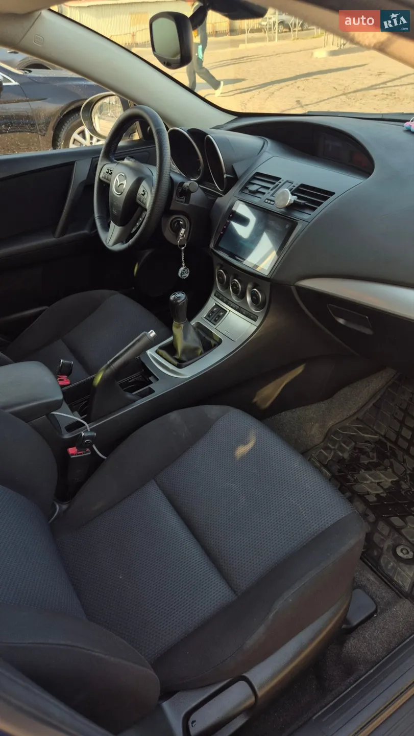 2011 Mazda 3 - мініатюра 12