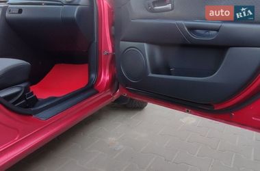 Седан Mazda 3 2005 в Киеве