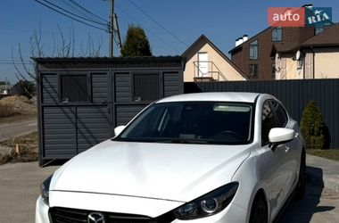 Хэтчбек Mazda 3 2018 в Киеве