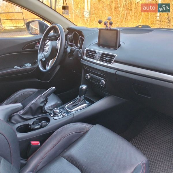 Хэтчбек Mazda 3 2014 в Шептицькому
