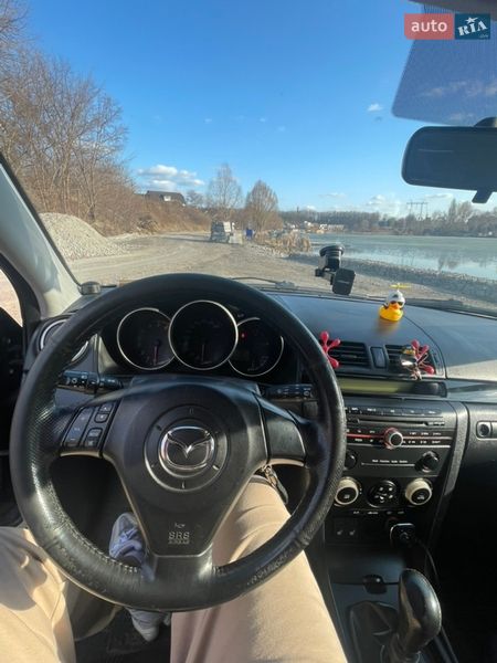 Хэтчбек Mazda 3 2006 в Петропавловской Борщаговке
