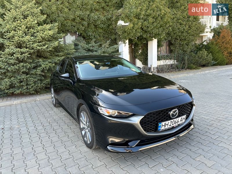 Седан Mazda 3 2023 в Одессе