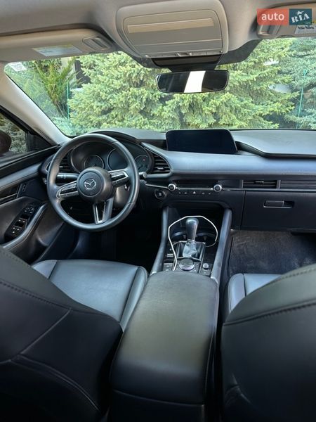 Седан Mazda 3 2023 в Одессе