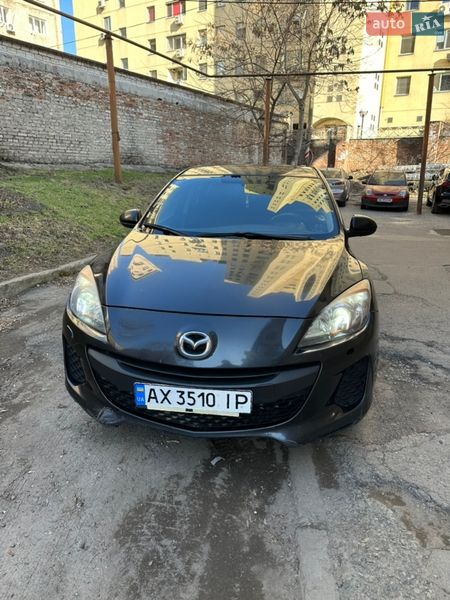 Хэтчбек Mazda 3 2012 в Днепре