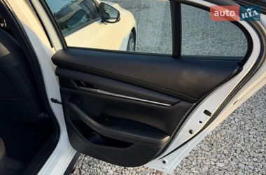 Седан Mazda 3 2021 в Ивано-Франковске