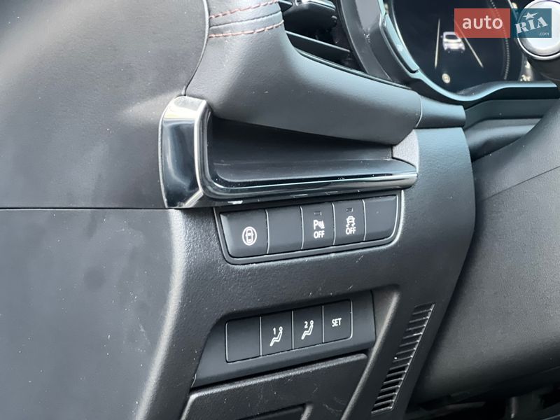 Хэтчбек Mazda 3 2019 в Николаеве