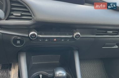 Хэтчбек Mazda 3 2022 в Виннице