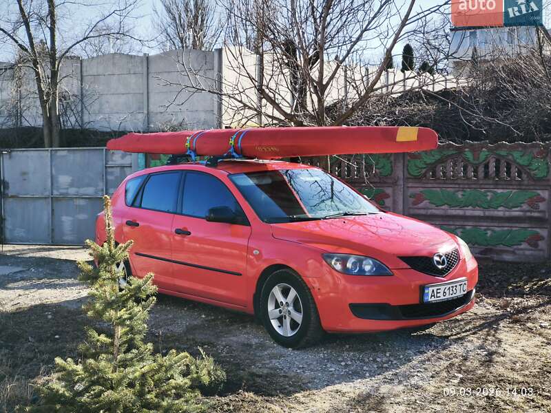 Хэтчбек Mazda 3 2006 в Днепре