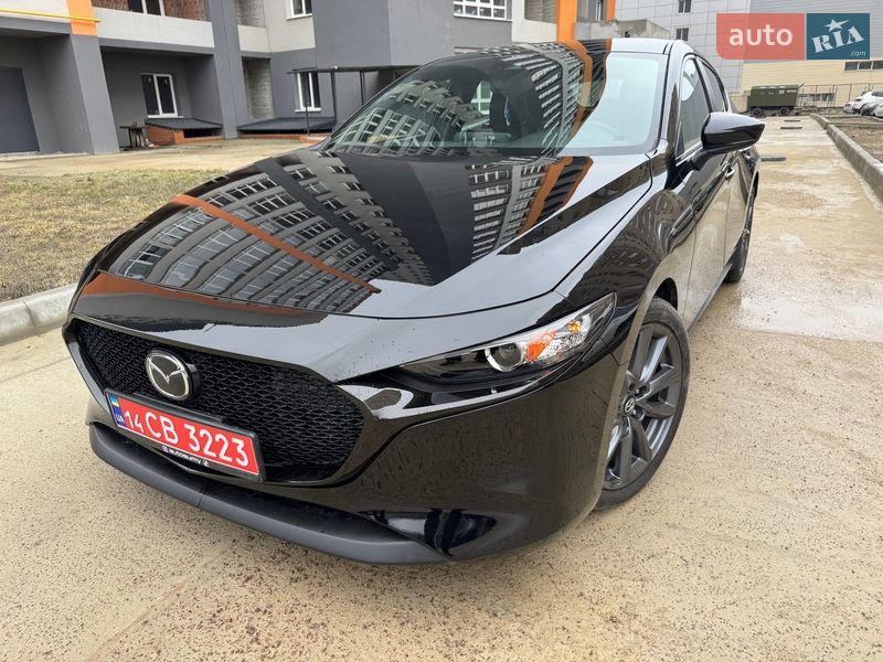 Хэтчбек Mazda 3 2021 в Киеве