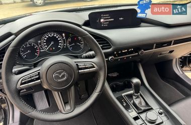 Хэтчбек Mazda 3 2021 в Киеве