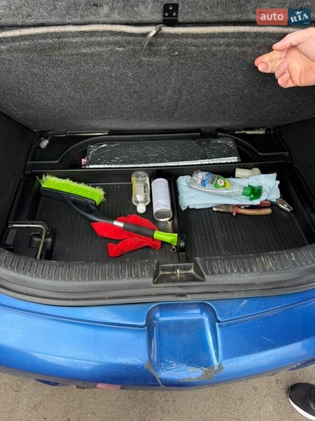 Хэтчбек Mazda 3 2004 в Фастове
