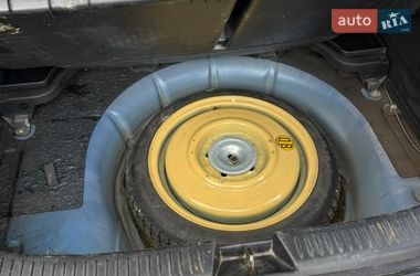 Хэтчбек Mazda 3 2004 в Фастове