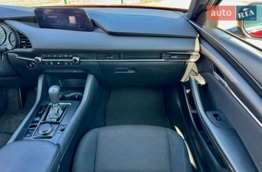 Хэтчбек Mazda 3 2019 в Киеве