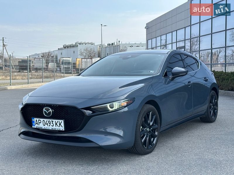 Хэтчбек Mazda 3 2022 в Днепре