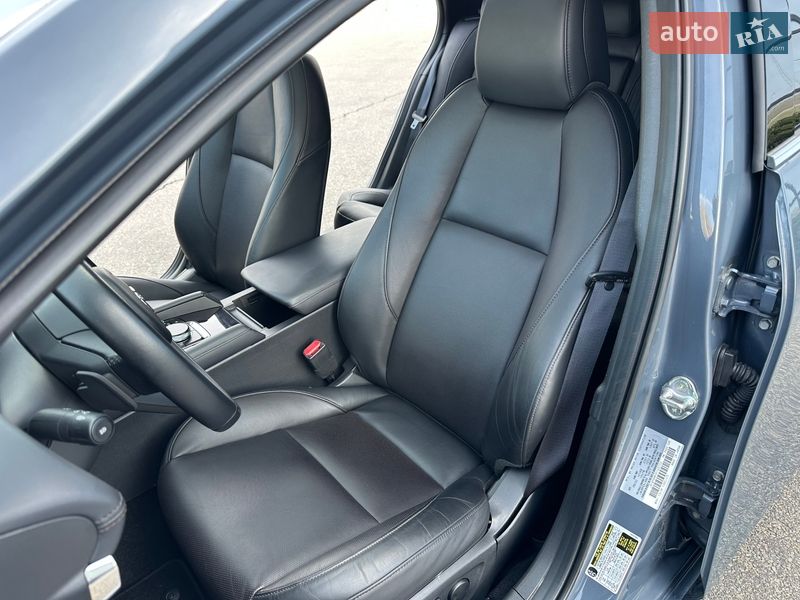 Хэтчбек Mazda 3 2022 в Днепре