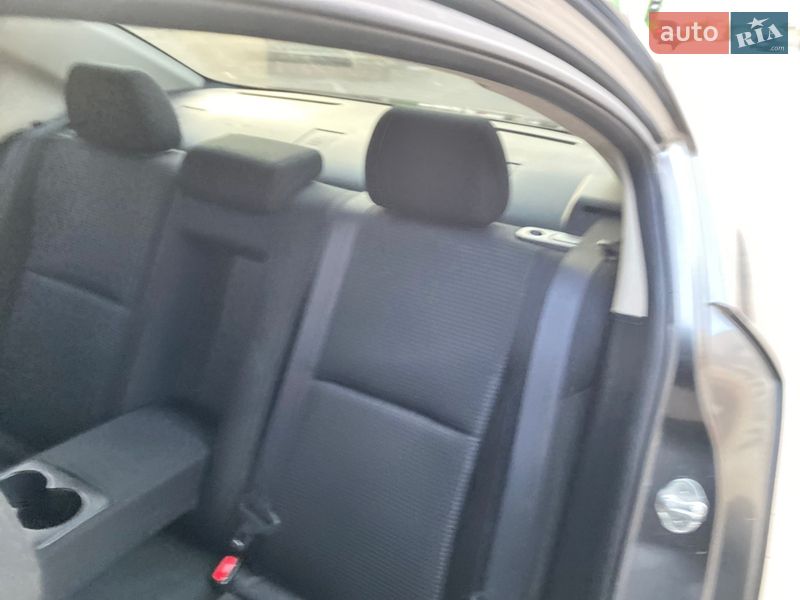 Седан Mazda 3 2011 в Киеве