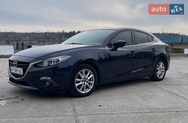 Седан Mazda 3 2015 в Запорожье