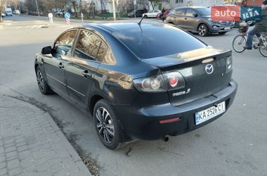 Седан Mazda 3 2008 в Киеве