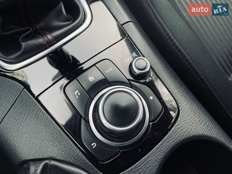 Хэтчбек Mazda 3 2014 в Хмельницком