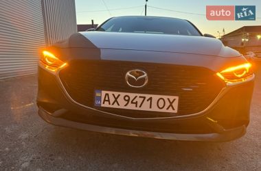 Седан Mazda 3 2019 в Харькове