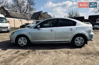 Седан Mazda 3 2006 в Смеле