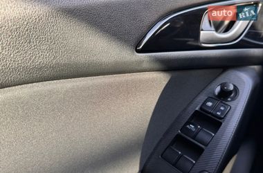 Седан Mazda 3 2013 в Києві