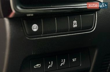 Седан Mazda 3 2018 в Николаеве