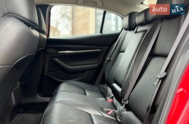 Седан Mazda 3 2018 в Николаеве