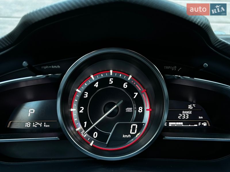 Хэтчбек Mazda 3 2014 в Николаеве