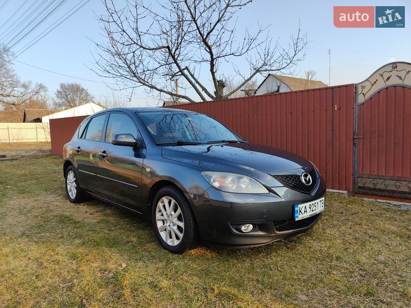 Хэтчбек Mazda 3 2008 в Киеве