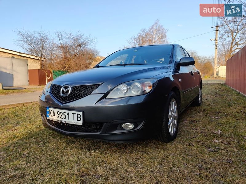 Хэтчбек Mazda 3 2008 в Киеве