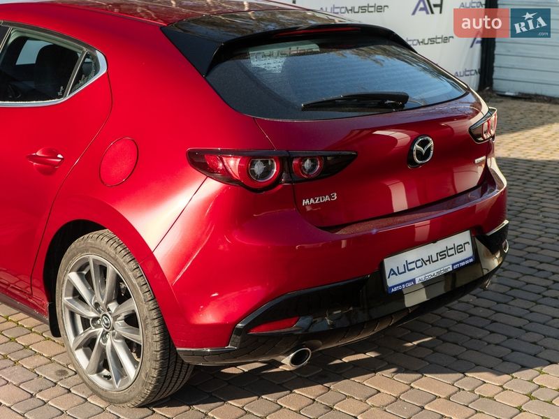 Хэтчбек Mazda 3 2025 в Киеве