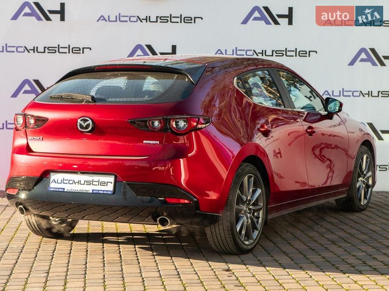 Хэтчбек Mazda 3 2025 в Киеве