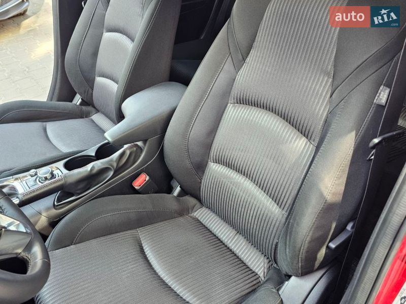 Седан Mazda 3 2014 в Киеве фото 41 Седан Mazda 3 2014 в Киеве