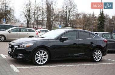Седан Mazda 3 2017 в Львове