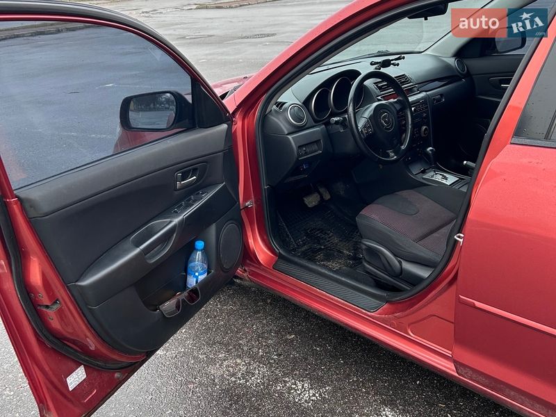 Седан Mazda 3 2004 в Харькове